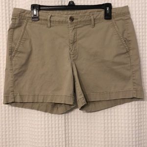 Sonoma Khaki Cargo Shorts Size 10
